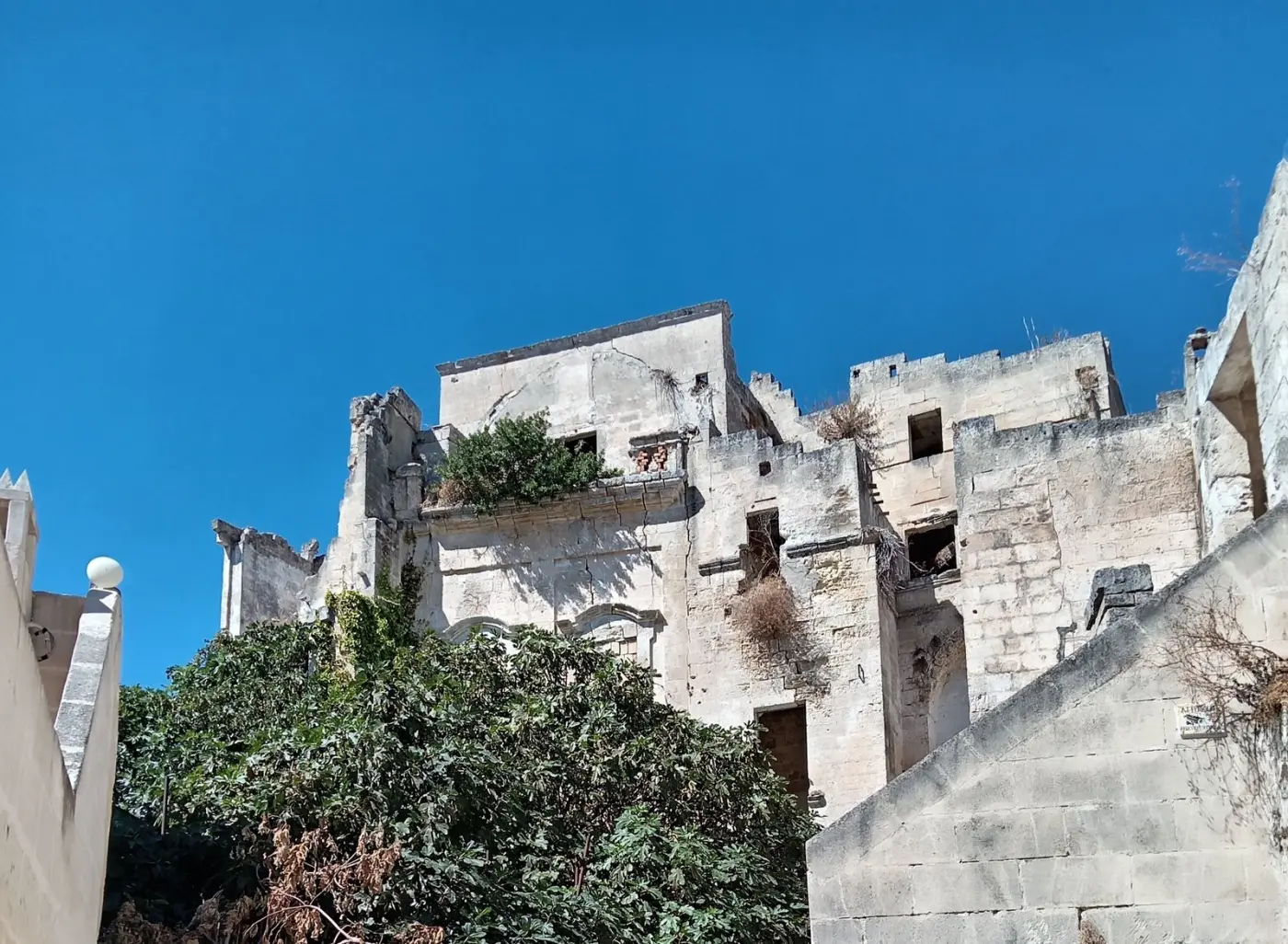 Sasso CAVEOSO